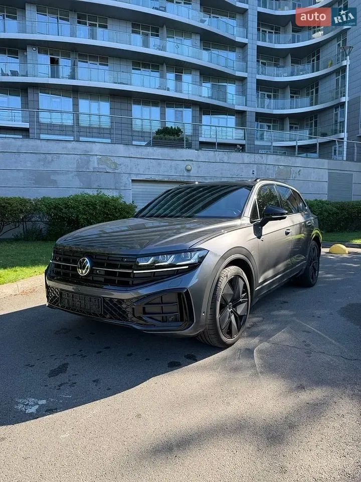 Volkswagen Touareg 2025 photo 2