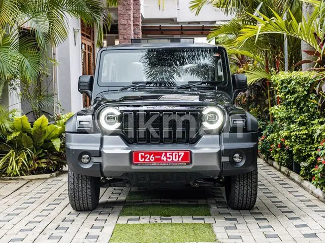 Mahindra Thar Roxx