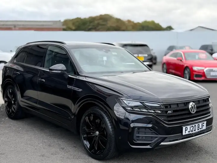 Volkswagen Touareg 2020 photo 2