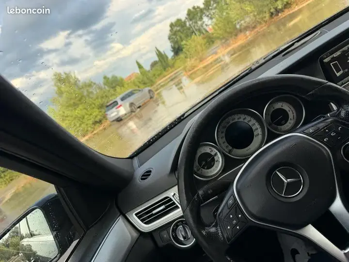 Mercedes-Benz E-Class 2014 photo 3