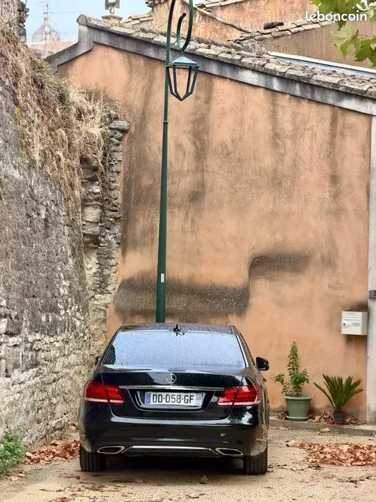 Mercedes-Benz E-Class 2014 photo 2