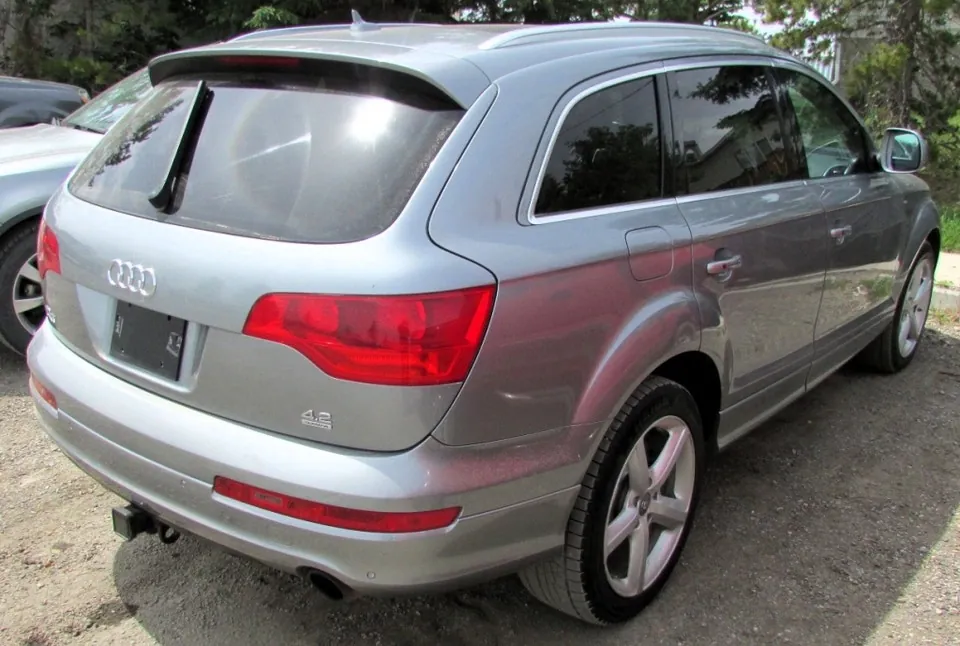Audi Q7 2007 photo 4