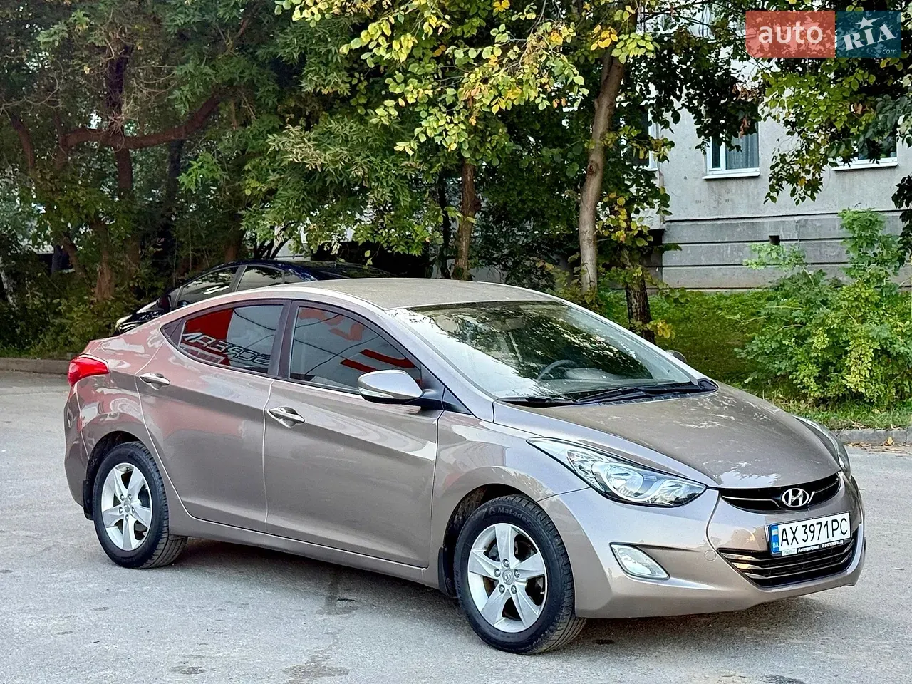 Hyundai Elantra 2012 photo 3
