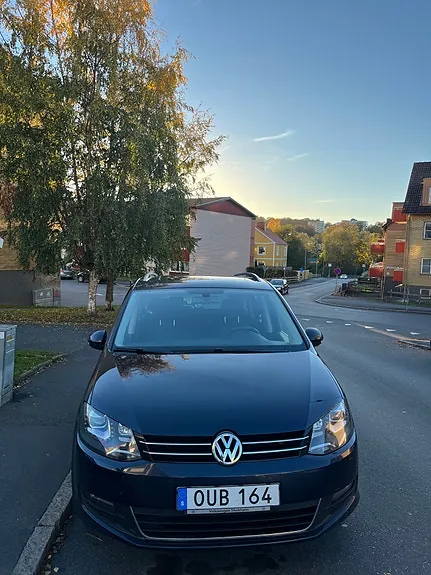 Volkswagen Sharan 2015 photo 2