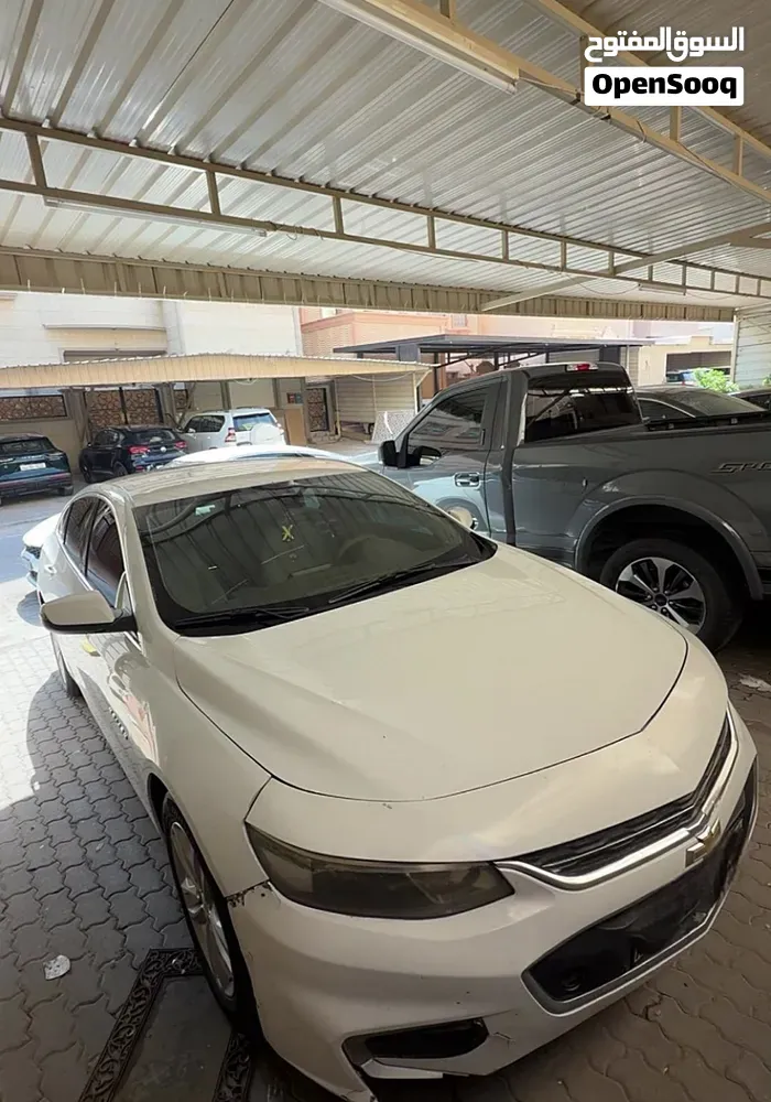 Chevrolet Malibu 2017 photo 2