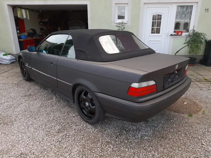 BMW 3Er-Reihe 318I Cabrio 1995 photo 2