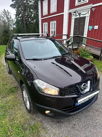 Nissan Qashqai 2010 photo 2