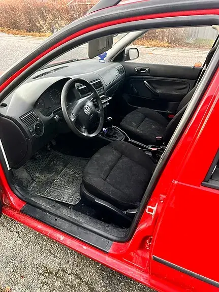 Volkswagen Golf 4 2000 photo 3