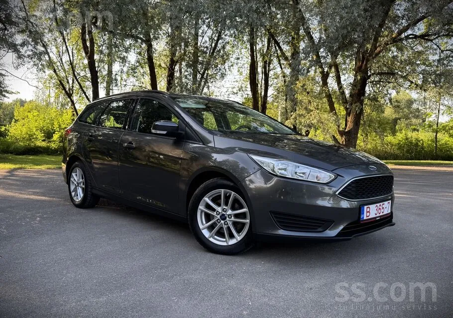 Ford Focus Wagon 2015 photo 3