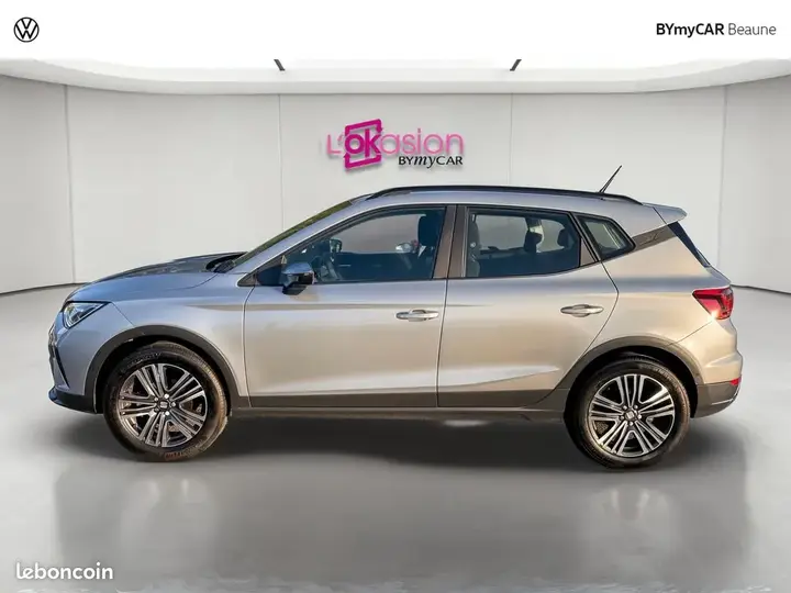 Seat Arona 2024 photo 2