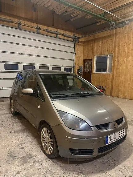 Mitsubishi Colt 2008 photo 3