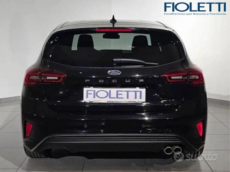 Ford Focus 2025 photo 5