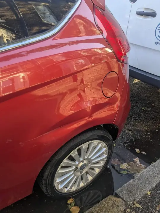 Ford Fiesta 2009 photo 4