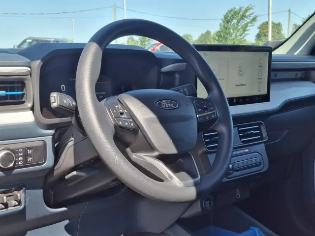 Ford Maverick 2025 photo 2