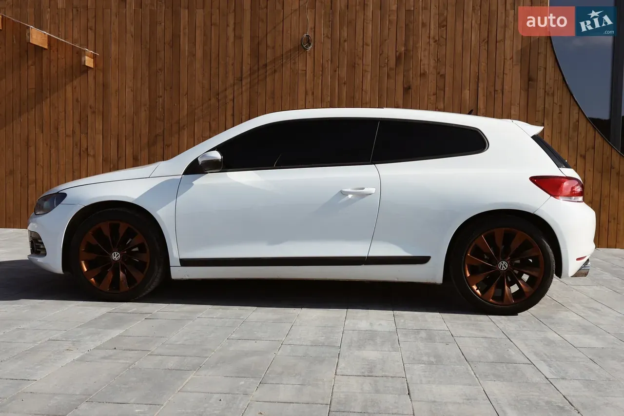 Volkswagen Scirocco 2010 photo 4