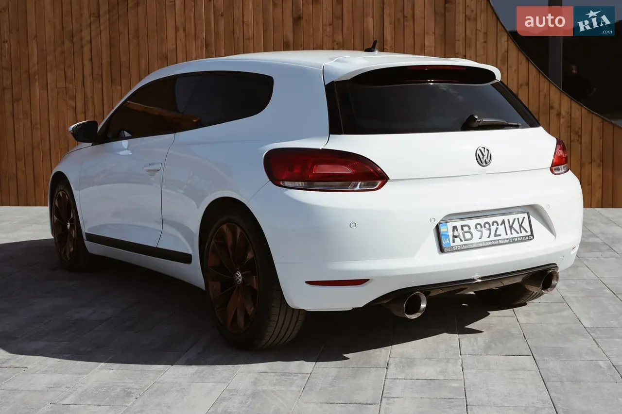 Volkswagen Scirocco 2010 photo 5
