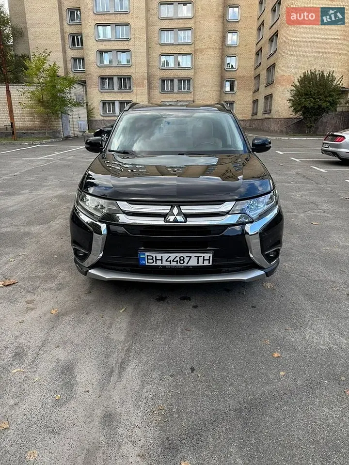 Mitsubishi Outlander
