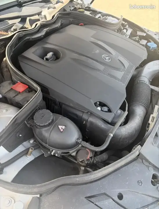 Mercedes-Benz C-Class 2007 photo 2