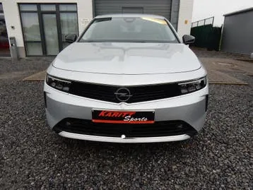 Opel Astra 2022 photo 2