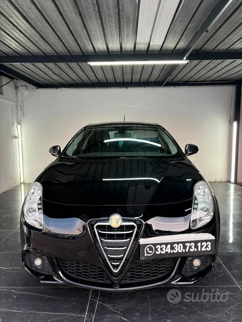 Alfa Romeo Giulietta 2013 photo 3