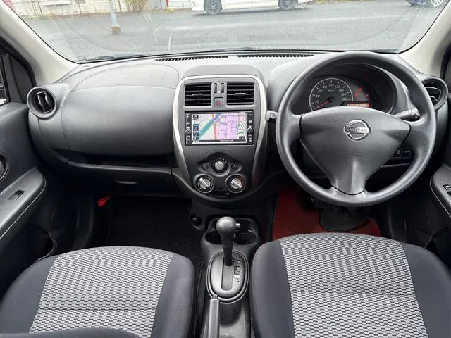 Nissan March S 2018 photo 2