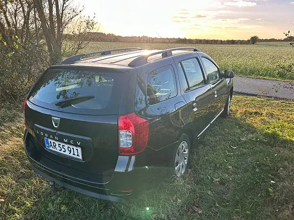 Dacia Logan 2014 photo 4