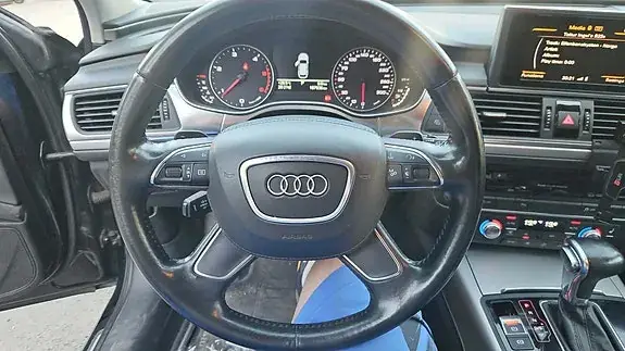 Audi A6 2012 photo 4