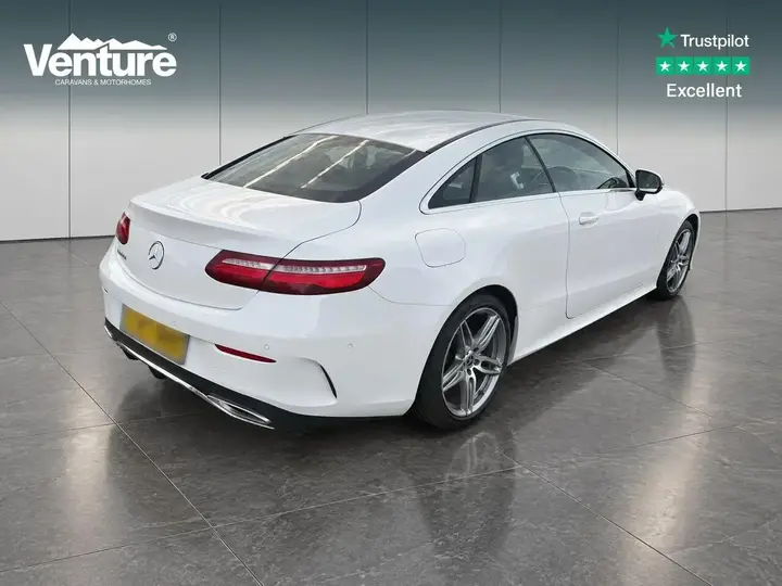 Mercedes-Benz E-Class 2017 photo 5