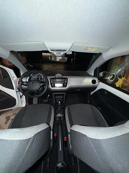 Volkswagen E-Up! 2022 photo 5