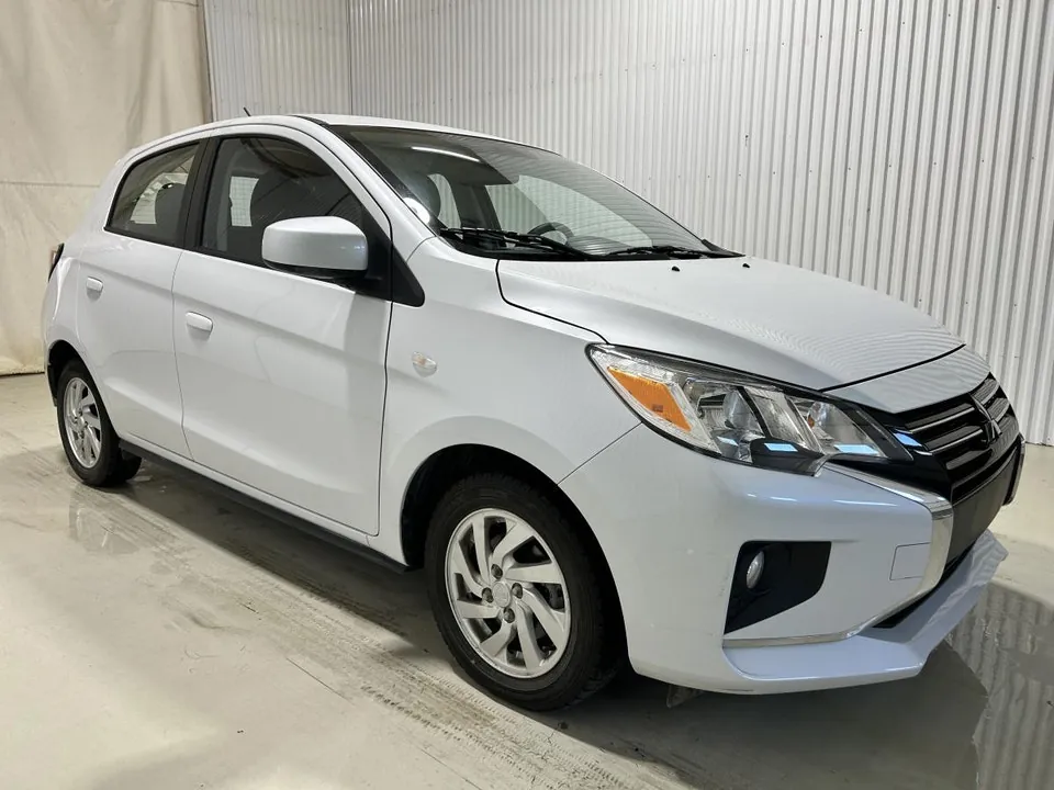 Mitsubishi Mirage 2023 photo 5