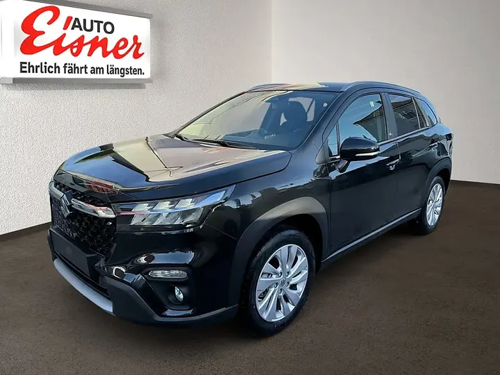 Suzuki S-Cross photo 3