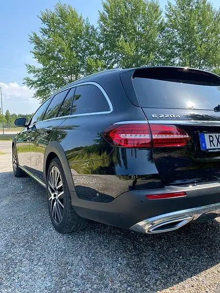 Mercedes-Benz E 220 D 2021 photo 5