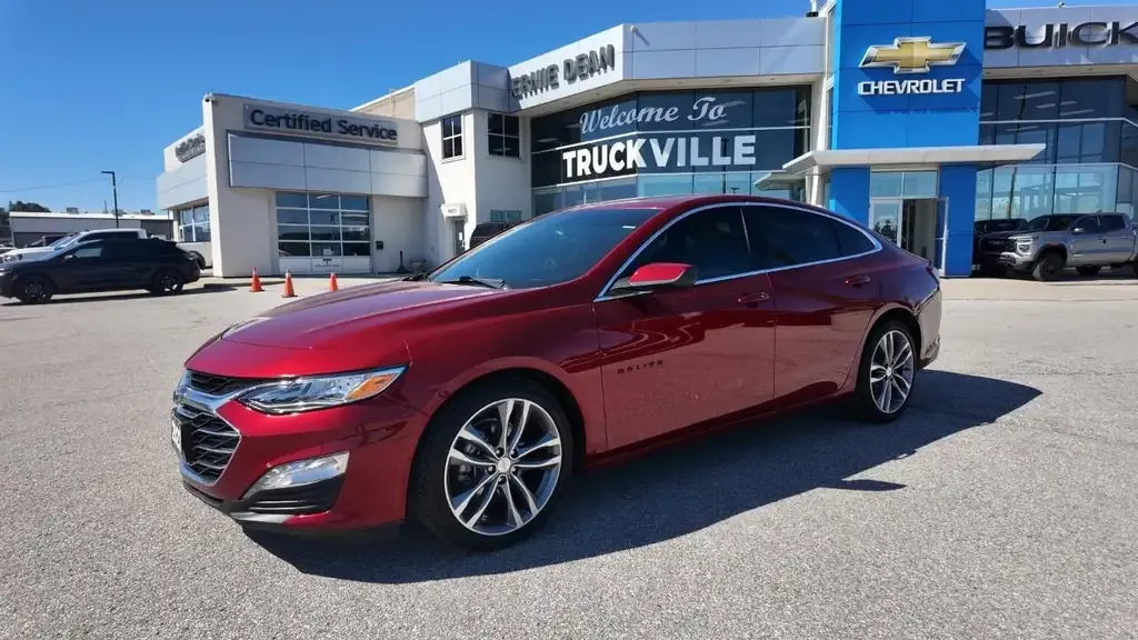 Chevrolet Malibu 2023 photo 4