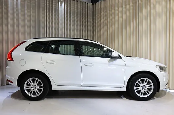 Volvo Xc60 2016 photo 2