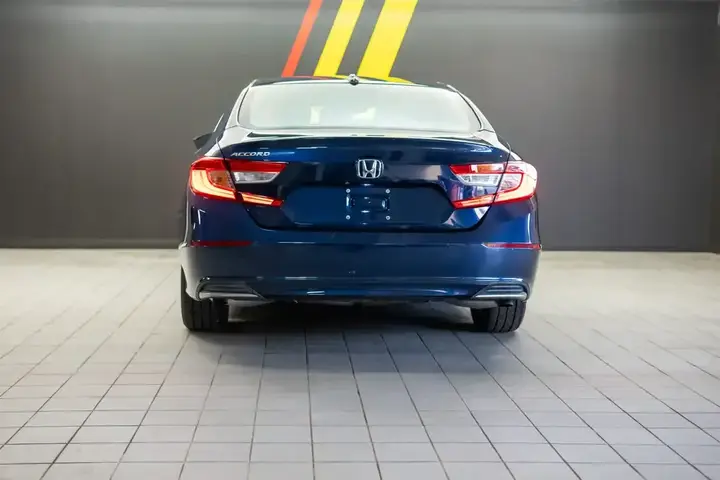 Honda Accord 2018 photo 4