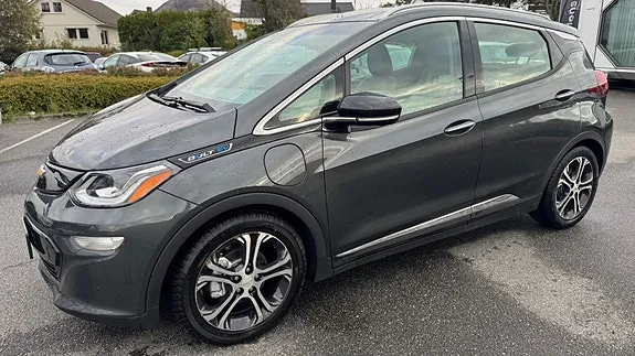 Chevrolet Bolt 2018 photo 2