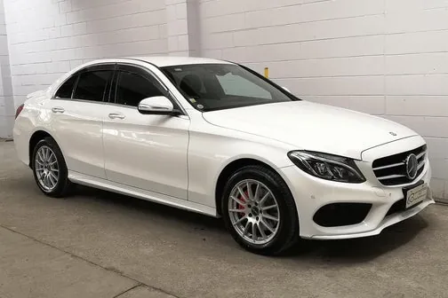 Mercedes-Benz C 200