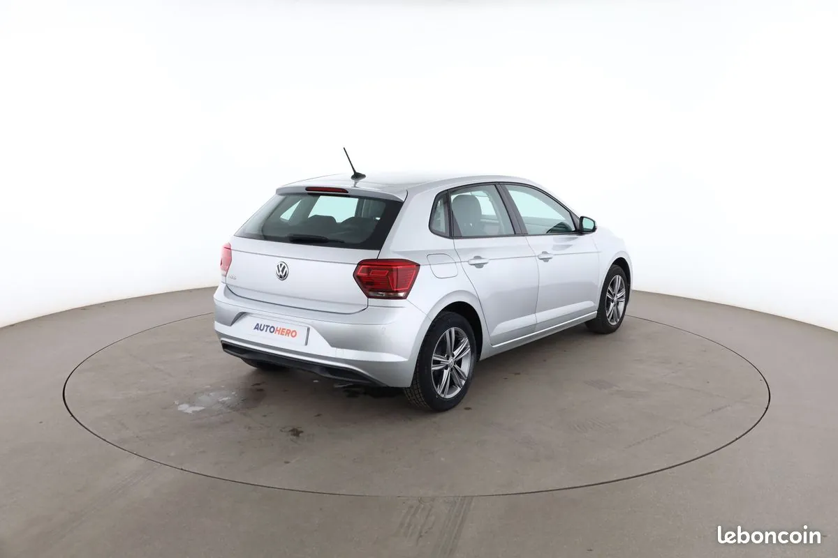 Volkswagen Polo 2018 photo 3