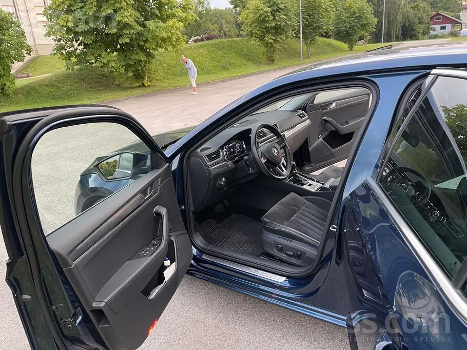 Skoda Superb 2020 photo 5