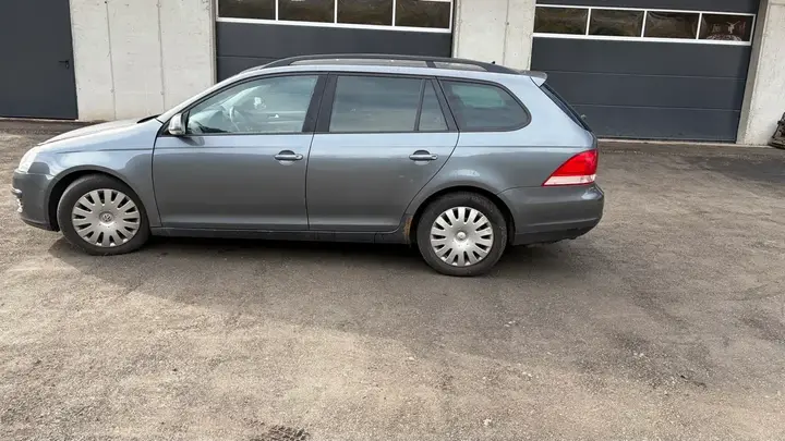 Volkswagen Golf 5 2008 photo 2