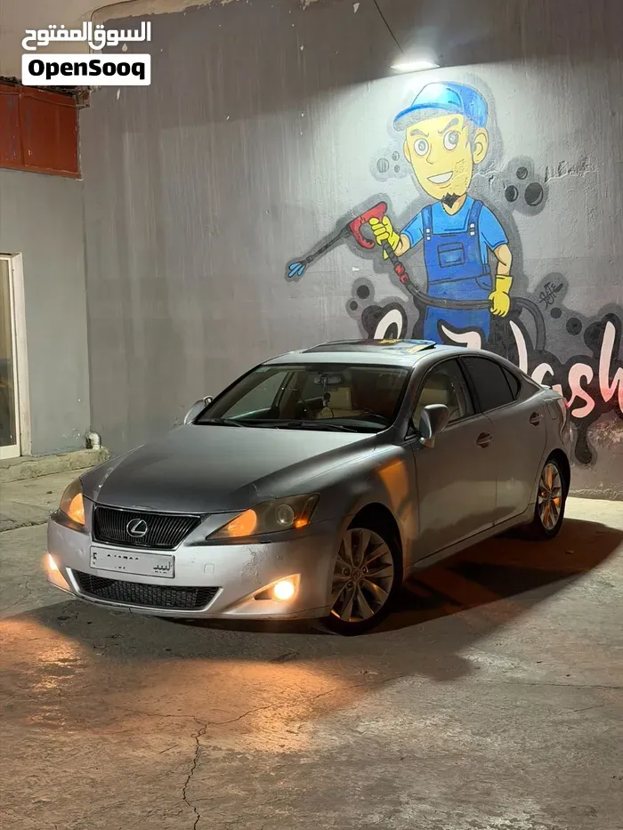 Lexus Is 300 2010 photo 5