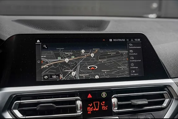 BMW 330E 2021 photo 2