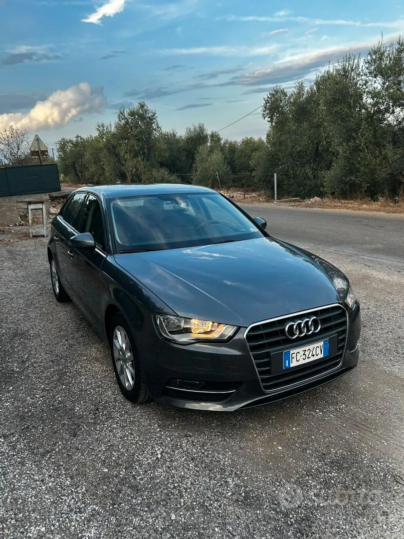 Audi A3 2015 photo 2