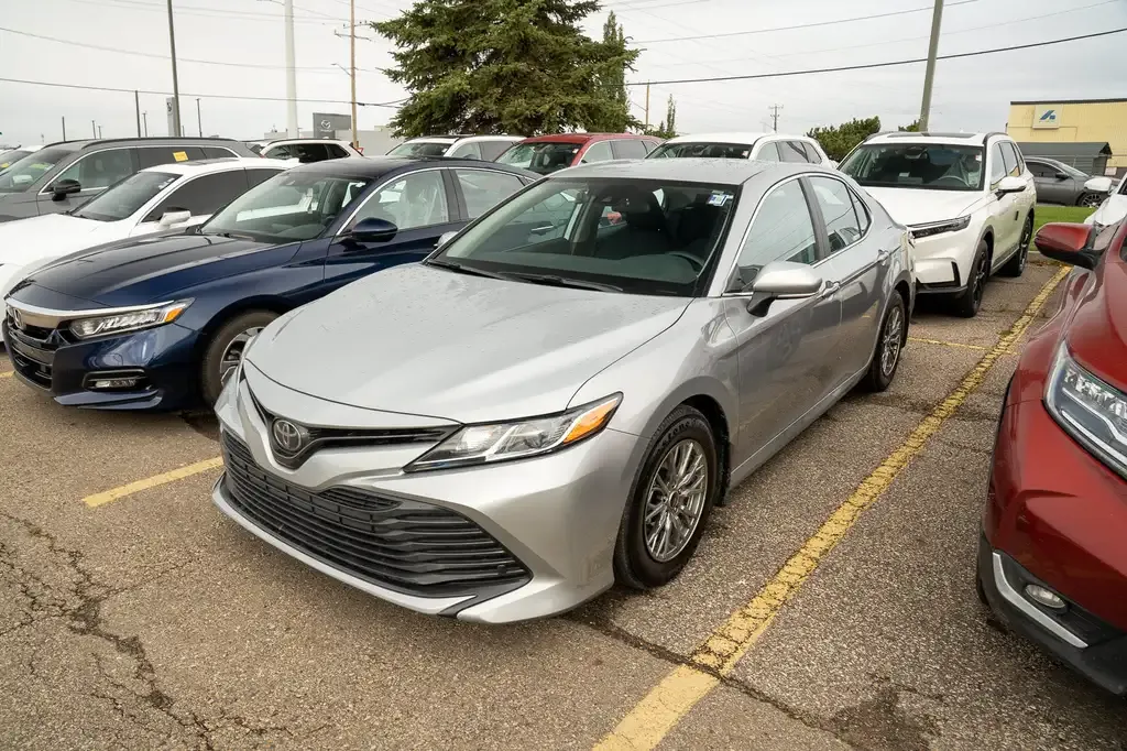 Toyota Camry 2020 photo 5