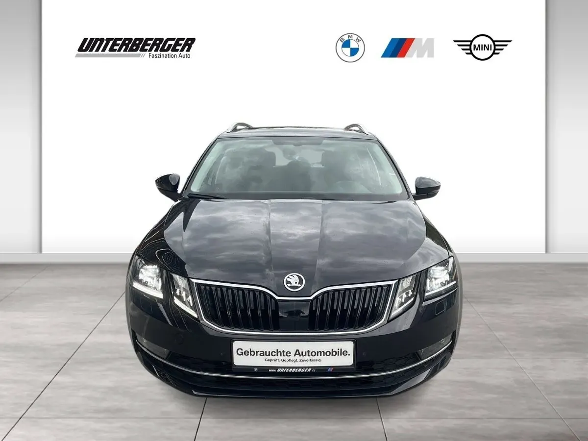 Skoda Octavia 2018 photo 2