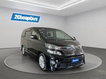 Toyota Vellfire 2013 photo 4