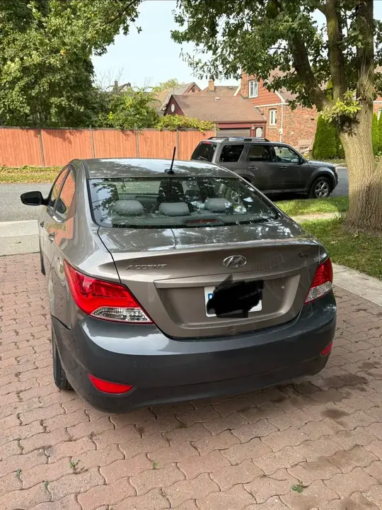 Hyundai Accent 2013 photo 4