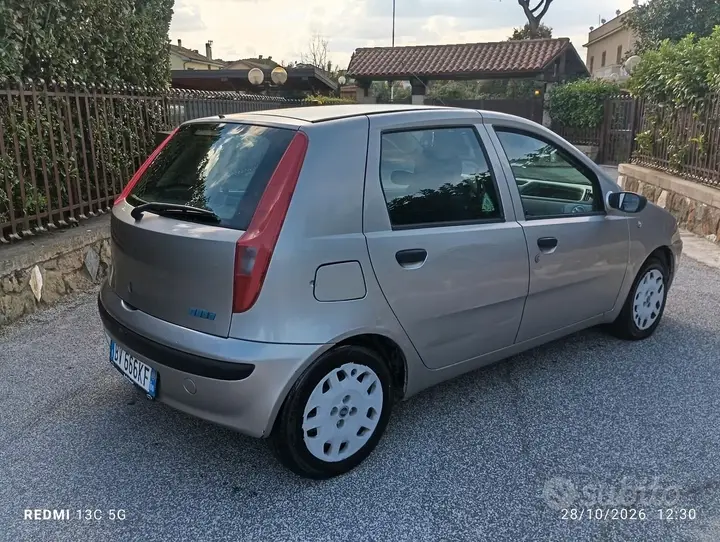 Fiat Punto 2001 photo 4