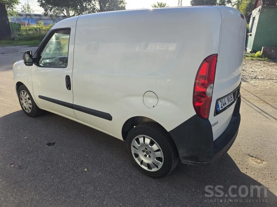 Fiat Doblo 2013 photo 5