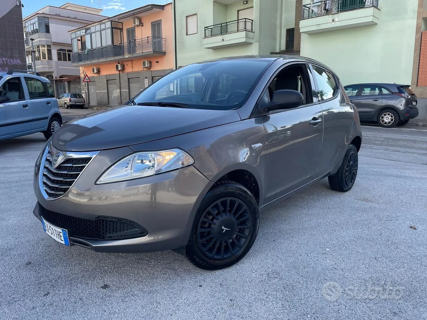 Lancia Ypsilon